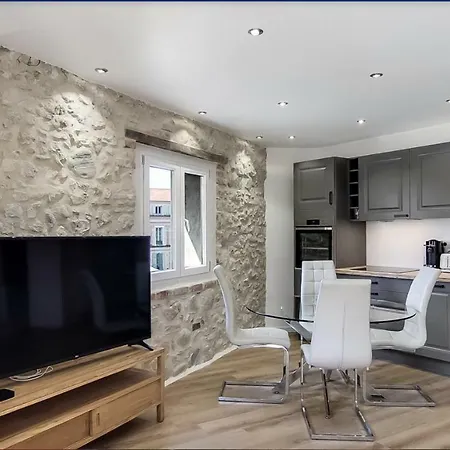 New Loft 2 Bedrooms/musee Picasso/old City/marche Provencal *